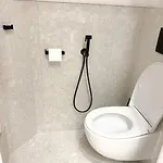 Capitol Deluxe *